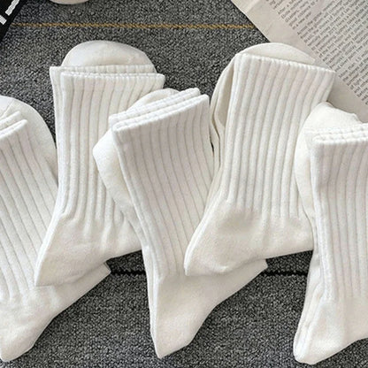Elevate Your Comfort with 5 Pairs of Breathable Knee-High Men's Socks - Perfect for Autumn and Winter Sports!