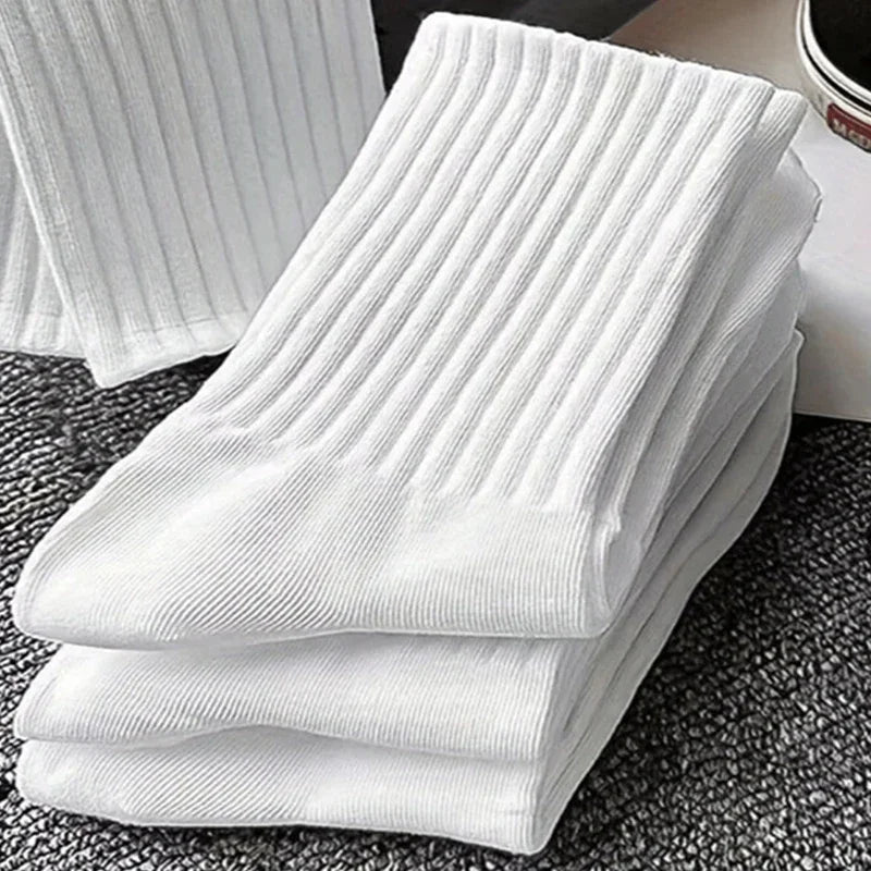 Elevate Your Comfort with 5 Pairs of Breathable Knee-High Men's Socks - Perfect for Autumn and Winter Sports!